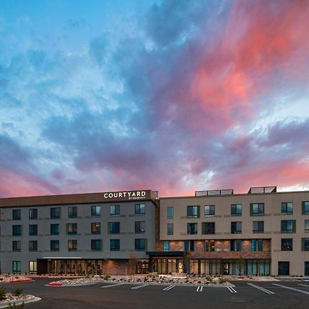 Готель Courtyard By Marriott Colorado Springs North, Air Force Academy Екстер'єр фото